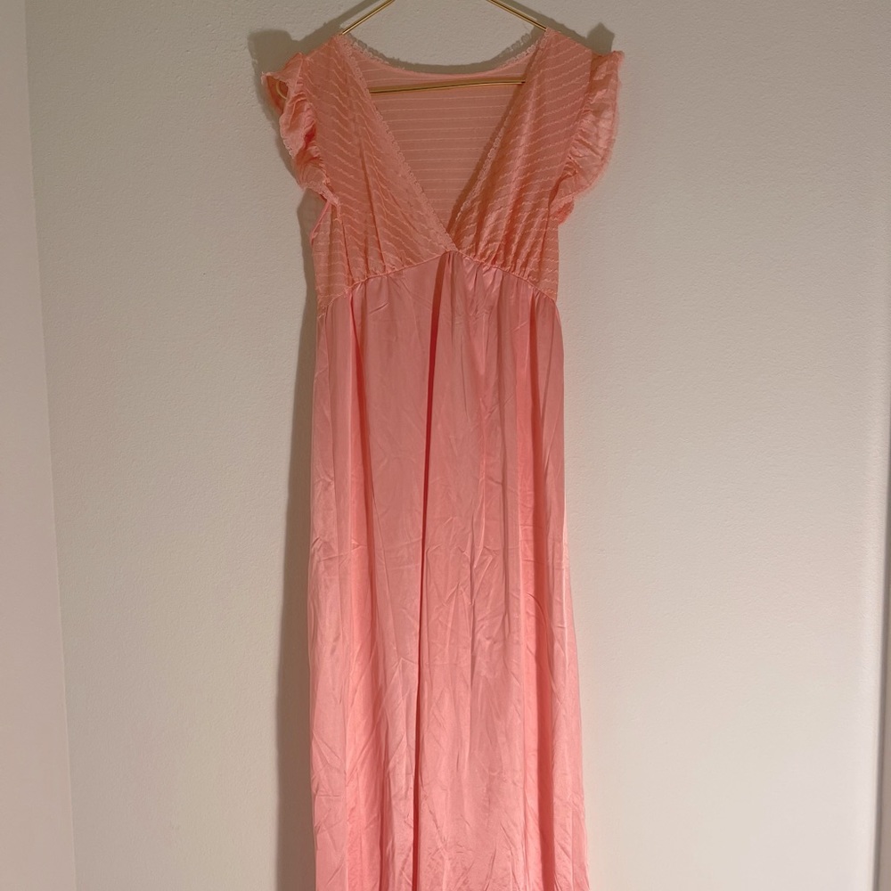 Vintage pink nightgown